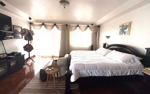 Casa en Venta en San Isidro de Heredia, con Amplio Jardín y Vista Panorámica a la Naturaleza. Código 139426