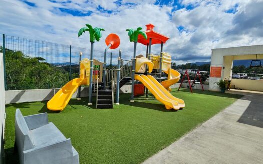 Remate Bancario!!! Apartamento en Torre con ascensor (2 hab, 2 baños, 2 parqueos) Ubicado en Lagunilla de Heredia. Cod. 140317