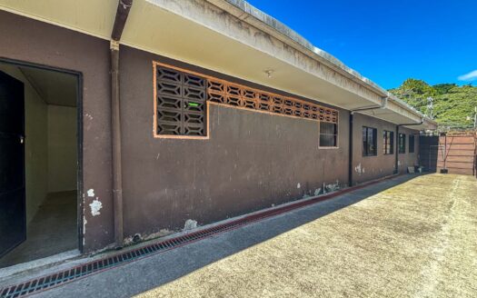 Local Comercial en Alquiler en Sabanilla con Amplio Parqueo y Excelente Exposición cod.140649