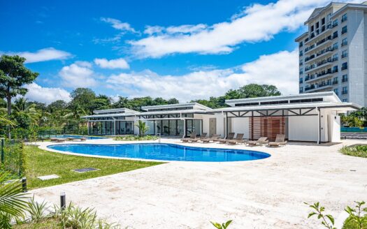 NUEVO!! Apartamento en el piso 16 con vista panorámica a las montañas – Viva Jacó 3 habitaciones 2 baños Cod. 140222