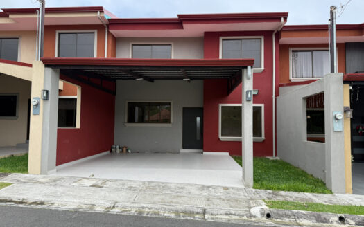 Hermosa Casa Para Estrenar, de 2 Plantas y con Finos y Modernos Acabados, en Condominio en Patalillo de Coronado COD 140369