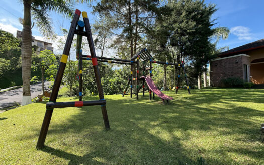 Venta de Lote Esquinero de 646 m2, en Condominio Rodeado de Naturaleza, Tranquilidad y Seguridad en Mata de Plátano, Goicoechea COD 140090