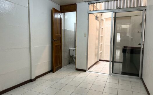 Casa en Venta en Santa Cecilia de San Francisco de Heredia, ideal para Inversión: Dos Viviendas Independientes en un mismo Lote. Código 139775